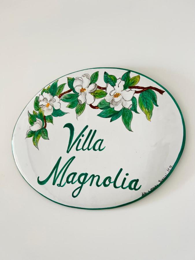 Villa Magnolia Формия Экстерьер фото