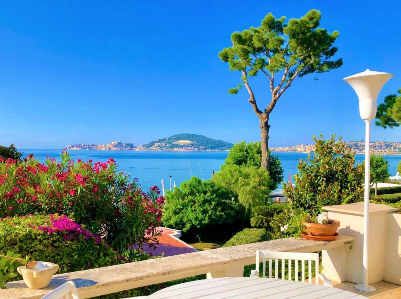 Villa Magnolia Формия Экстерьер фото